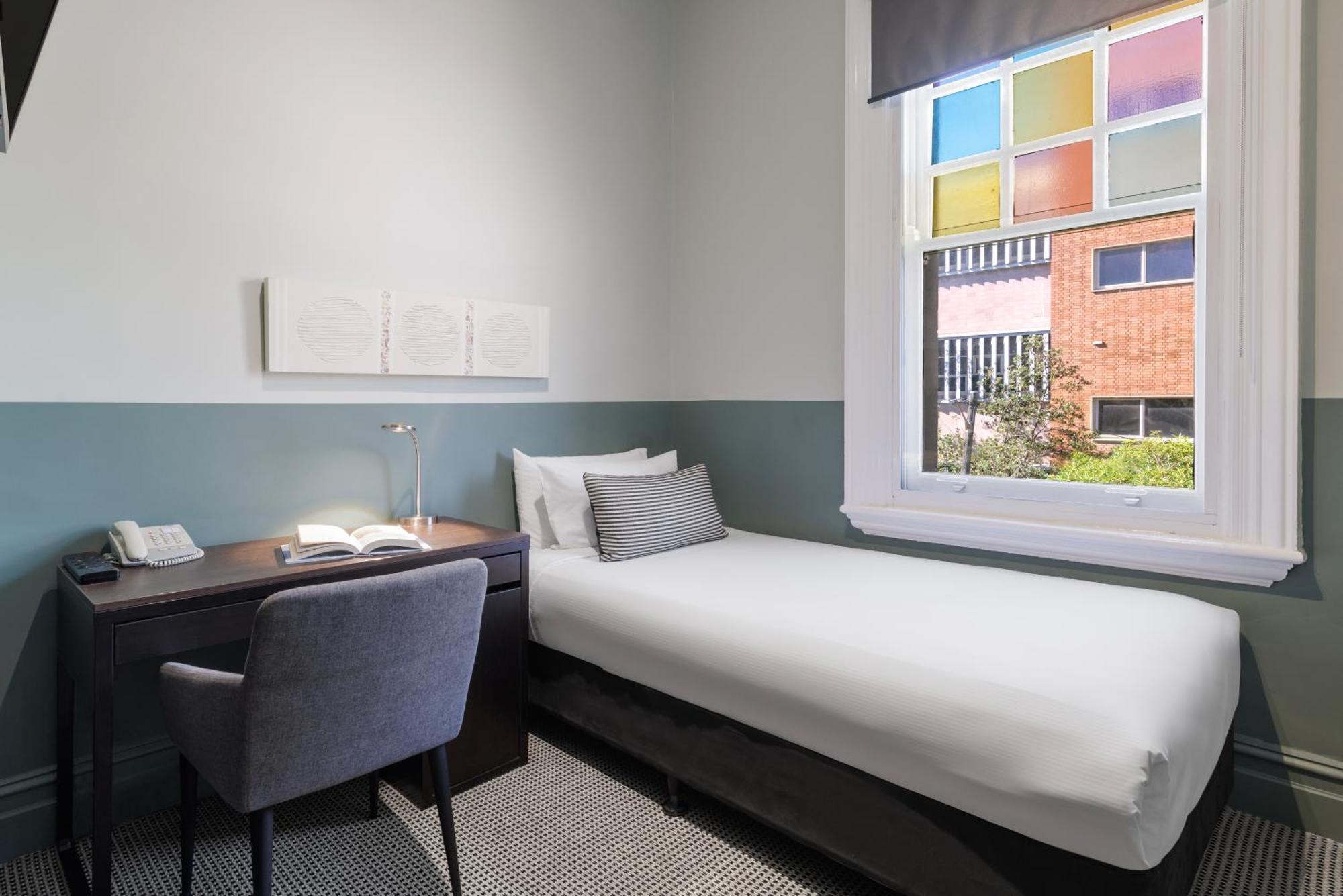 Vulcan Hotel 4*