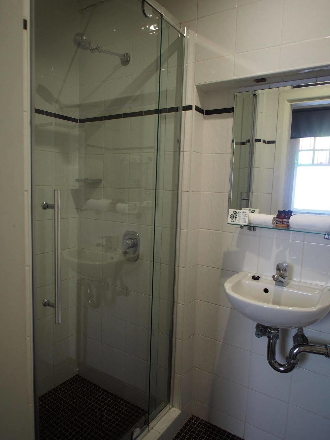 Vulcan Hotel 4*