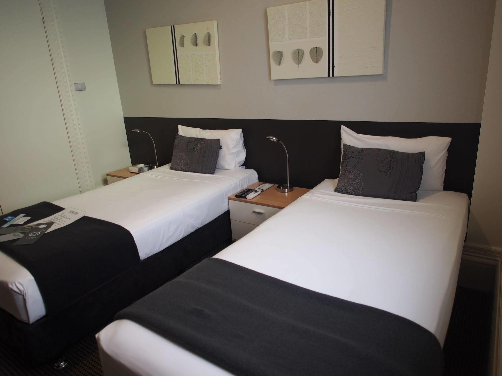 Vulcan Hotel 4*